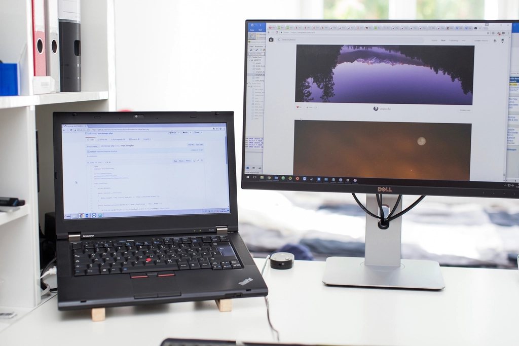 Desktops & workstations